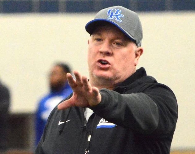 Stoops thinking of mother as he approaches UK win record - The Interior  Journal | The Interior Journal